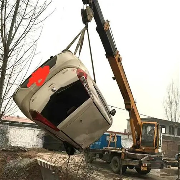 云梦随时待命，吊车24小时道路救援服务全解析